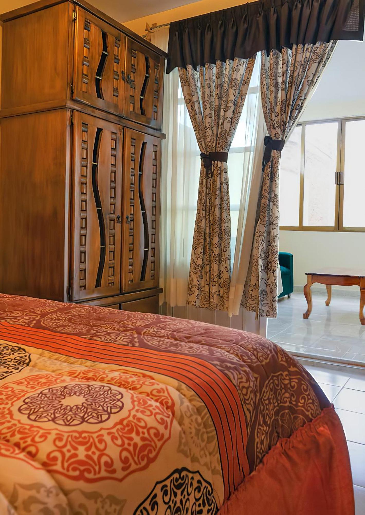 Hotel Jatziri